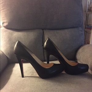 💯%Christian Louboutin heels